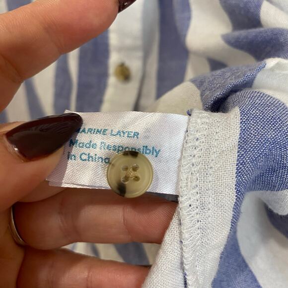 Marine Layer Dana Short Sleeve Button down in Blue & White Stripes Size XL 0074 - Picture 4 of 7